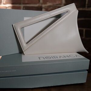 Noiranca Althea white purse